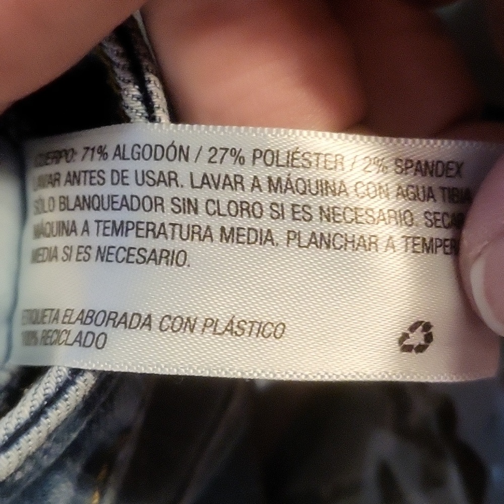 Universal Threads Mid-Rise Jeggings - Picture 8 of 10